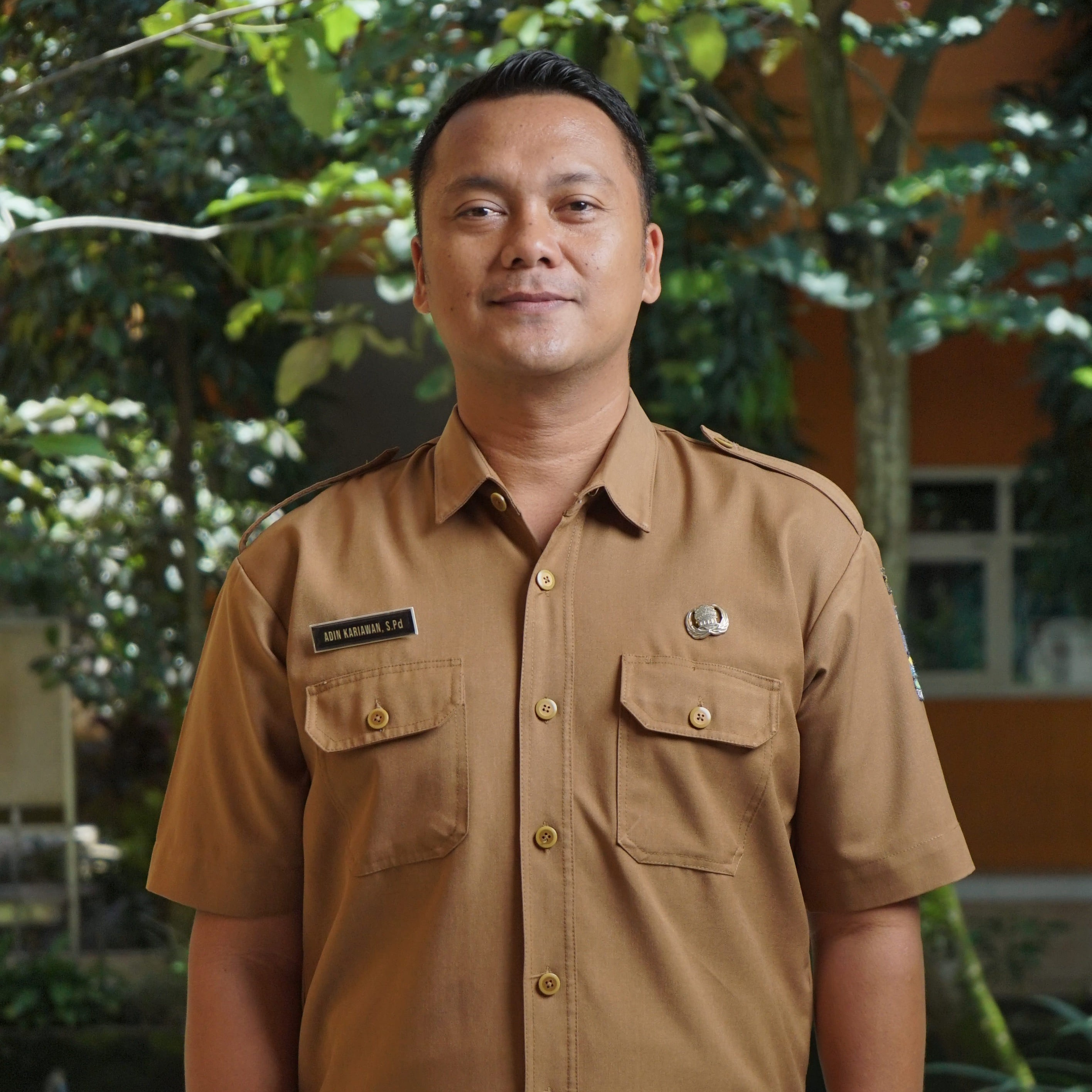 Adin Kariawan, S.Pd.