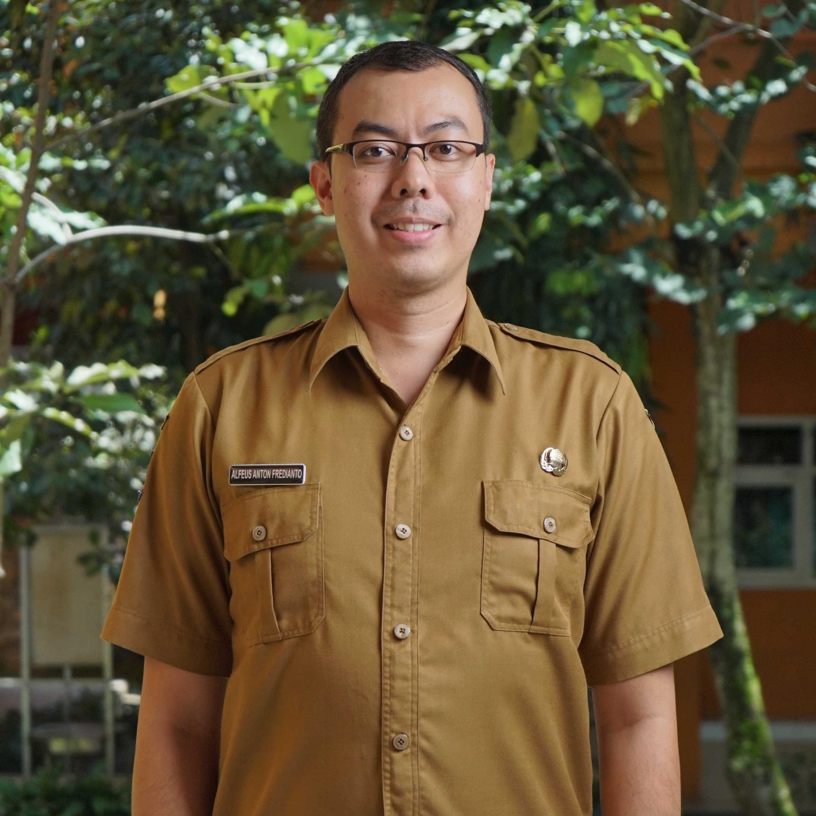 Alfeus Anton Fredianto, S.Pd.