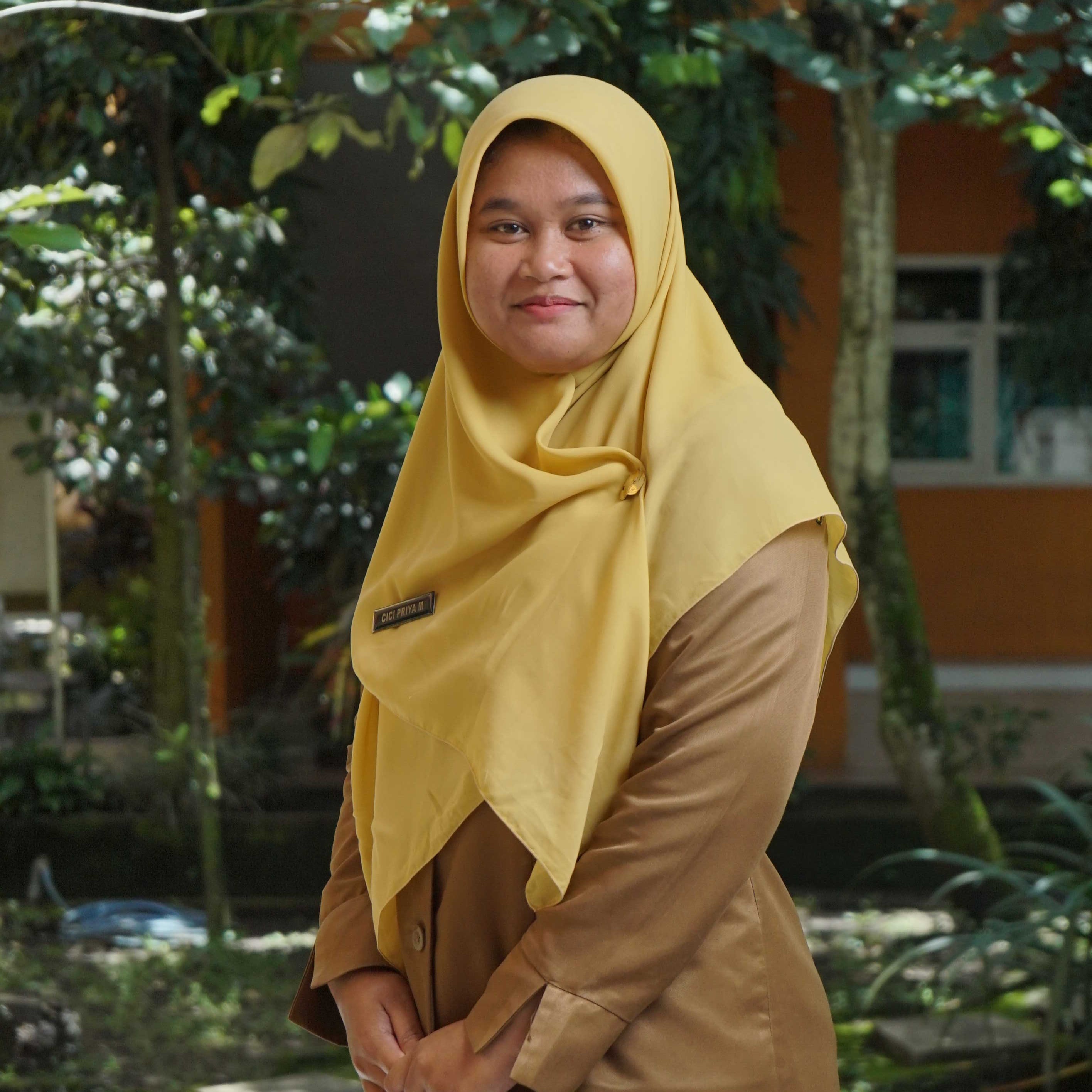 Cici Priya Mustika, S.Pd.